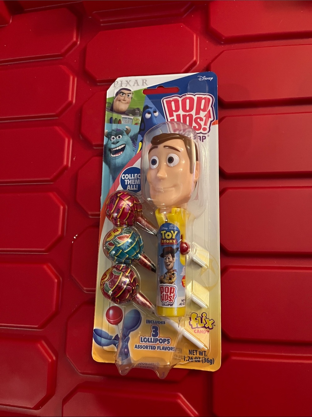 Toy Story Woody Pop Ups Lollipop Dispenser - Yellow